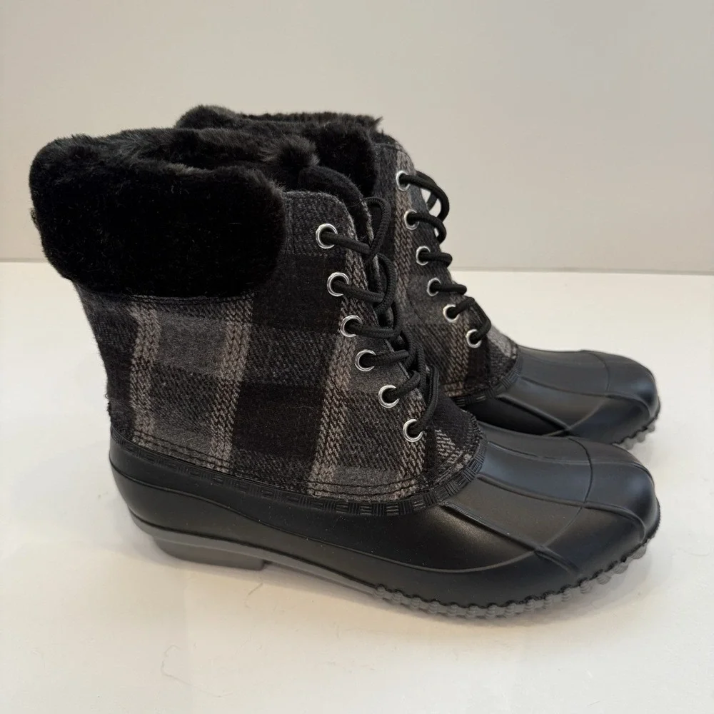 Duck Boots Womens Waterproof Winter Boots Quilted Snow Black Gray‎ Plaid Size 7